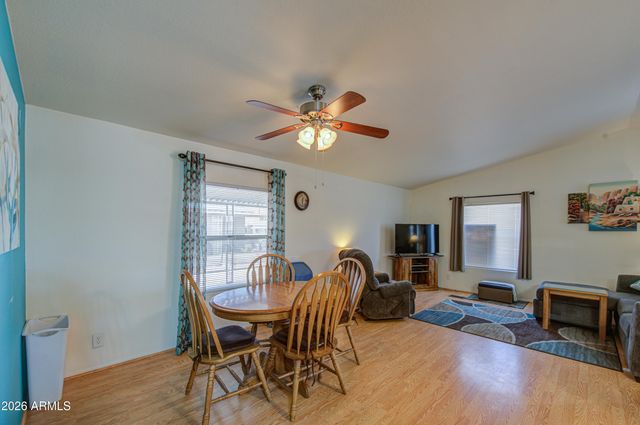 661 S Hawes Road 93, Mesa, AZ 85208
