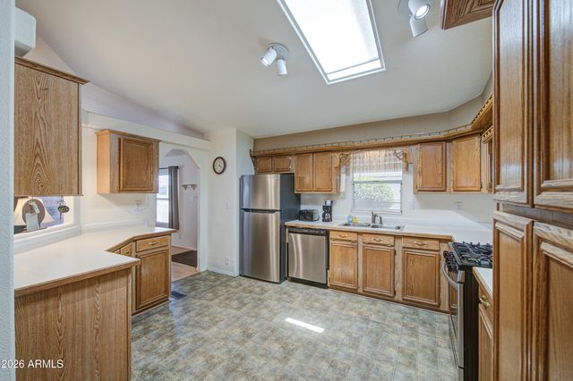 661 S Hawes Road 93, Mesa, AZ 85208