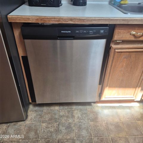 661 S Hawes Road 93, Mesa, AZ 85208