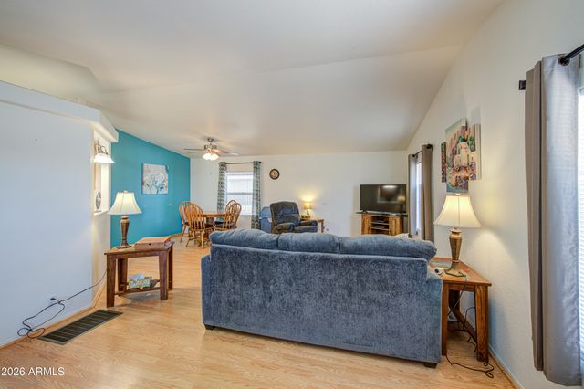 661 S Hawes Road 93, Mesa, AZ 85208