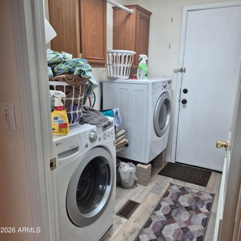 661 S Hawes Road 93, Mesa, AZ 85208