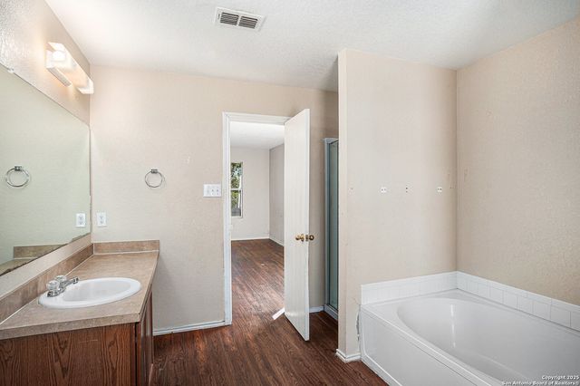 136 Gatewood Bay, Cibolo, TX 78108