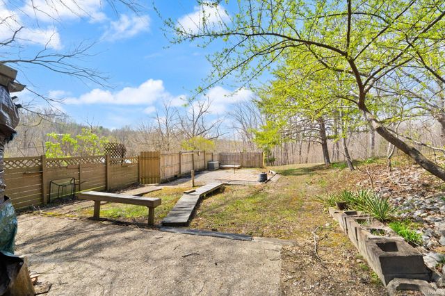 7428 W Co Rd 100 N, West Baden, IN 47469