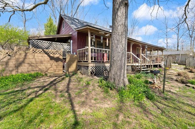 7428 W Co Rd 100 N, West Baden, IN 47469