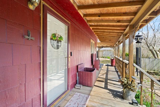 7428 W Co Rd 100 N, West Baden, IN 47469