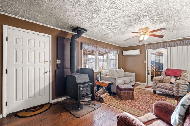 7428 W Co Rd 100 N, West Baden, IN 47469