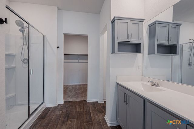 352 Euclid Lane, Uhland, TX 78640