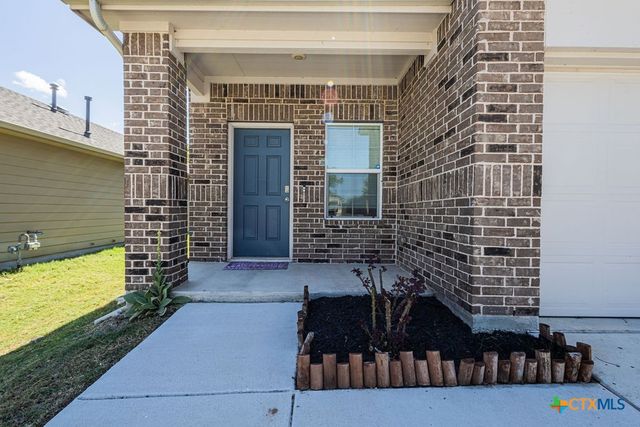 352 Euclid Lane, Uhland, TX 78640
