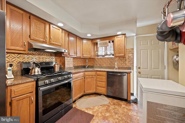 232 S CECIL ST, Philadelphia, PA 19139
