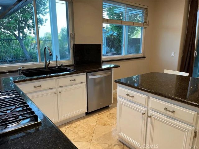 10 Tizmin, Lake Forest, CA 92610