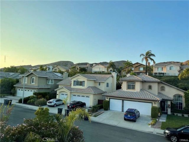 10 Tizmin, Lake Forest, CA 92610