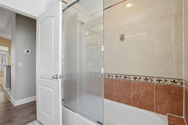 4706 KINROSS COURT, Valrico, FL 33596