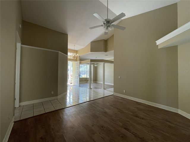 4706 KINROSS COURT, Valrico, FL 33596