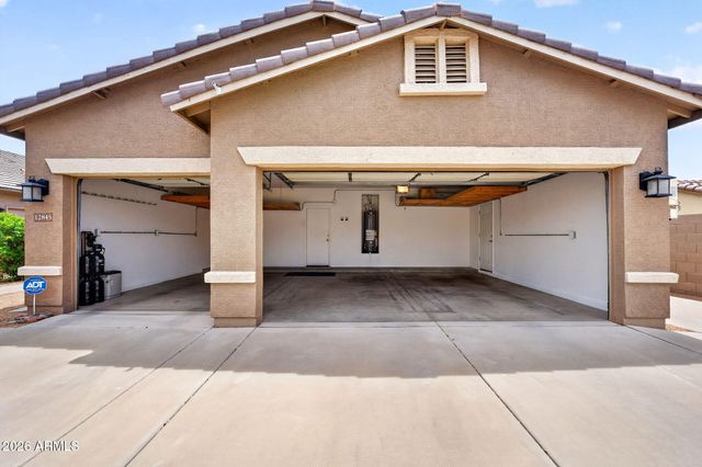 12845 W INDIANOLA Avenue, Avondale, AZ 85392