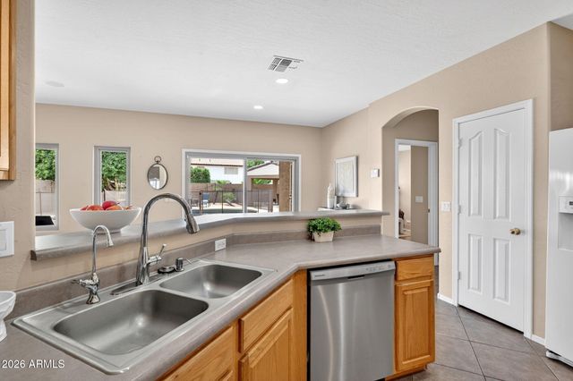 12845 W INDIANOLA Avenue, Avondale, AZ 85392
