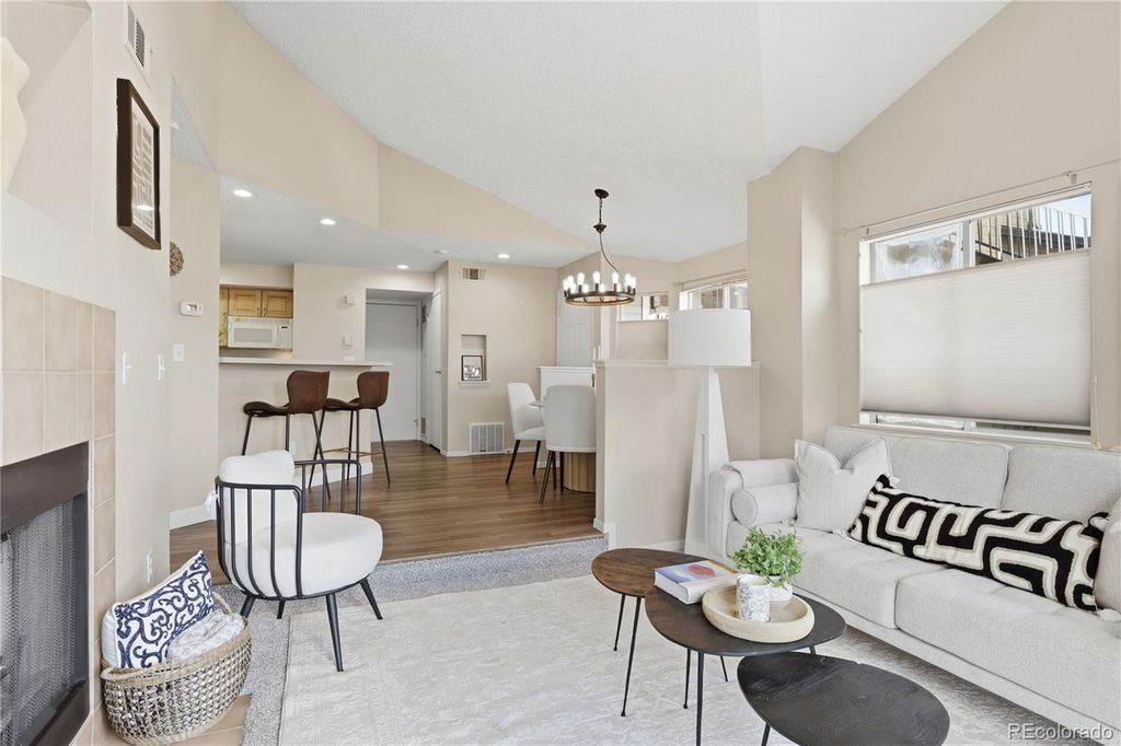 Image 6 of property listing at 6001 S Yosemite Street B202, Greenwood Village, CO 80111