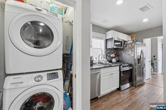 32 Willard Street, Garfield, NJ 07026