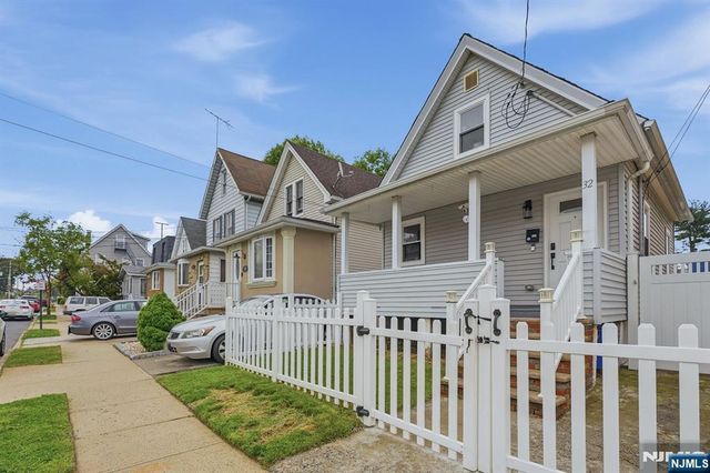 32 Willard Street, Garfield, NJ 07026