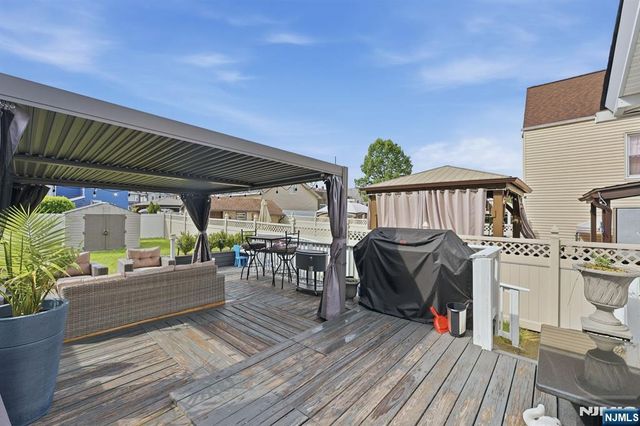 32 Willard Street, Garfield, NJ 07026