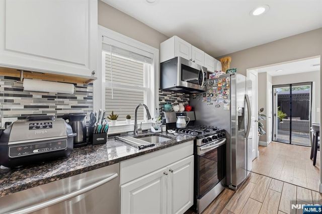 32 Willard Street, Garfield, NJ 07026