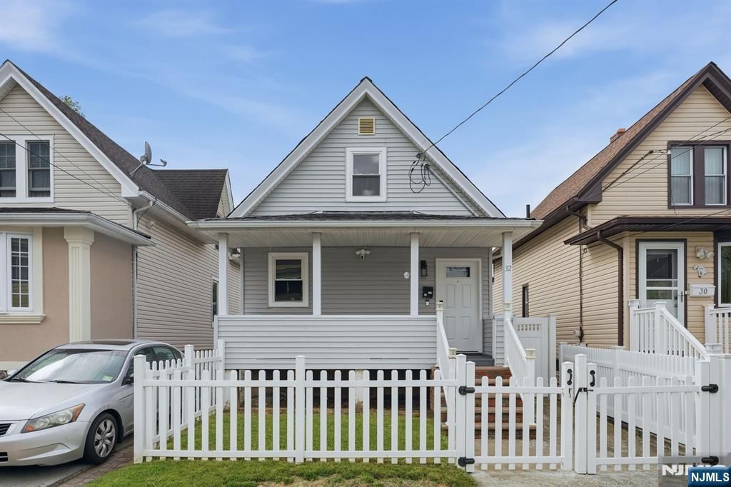 32 Willard Street, Garfield, NJ 07026