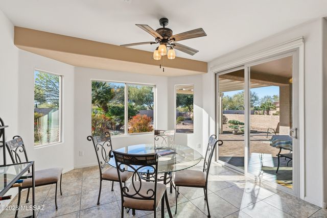 1001 N Desert Deer Ps, Green Valley, AZ 85614