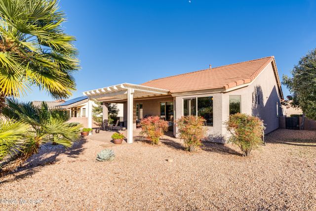 1001 N Desert Deer Ps, Green Valley, AZ 85614