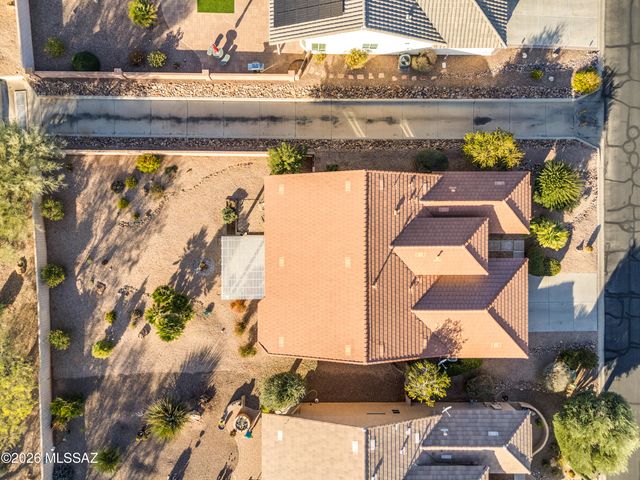 1001 N Desert Deer Ps, Green Valley, AZ 85614