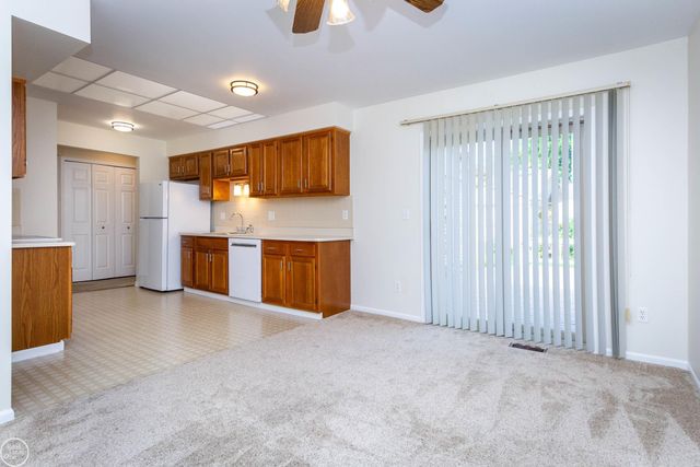 41415 Janet Circle, Clinton Twp, MI 48038