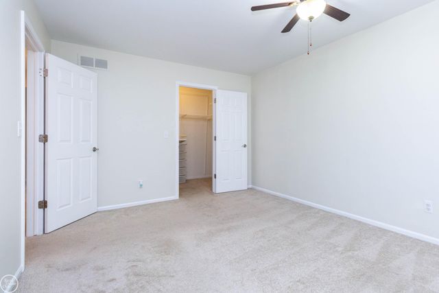 41415 Janet Circle, Clinton Twp, MI 48038