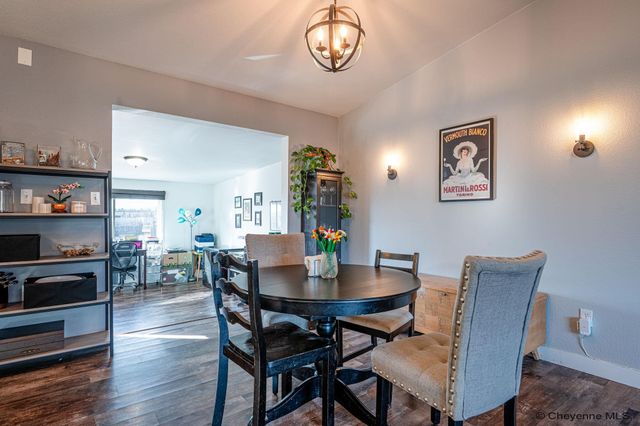 2117 BRIARWOOD LN, Cheyenne, WY 82009