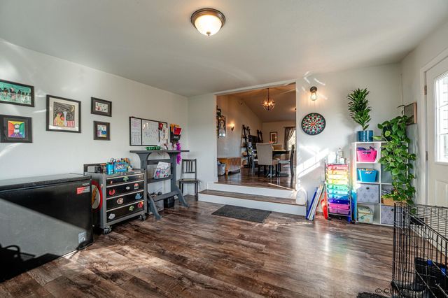 2117 BRIARWOOD LN, Cheyenne, WY 82009