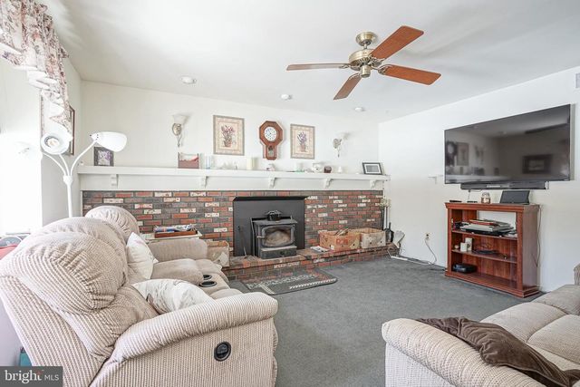 26 MEETINGHOUSE CT, Shamong, NJ 08088