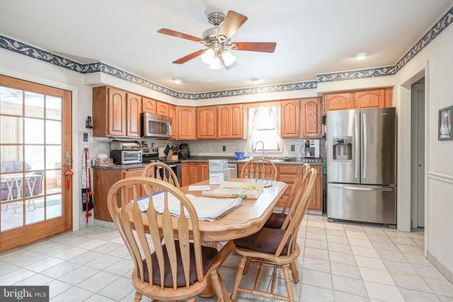 26 MEETINGHOUSE CT, Shamong, NJ 08088