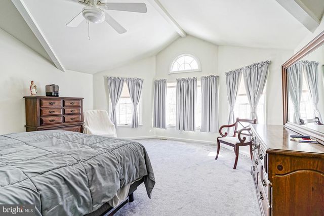 26 MEETINGHOUSE CT, Shamong, NJ 08088