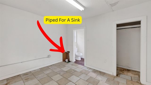 416 S Hardie Street, Alvin, TX 77511