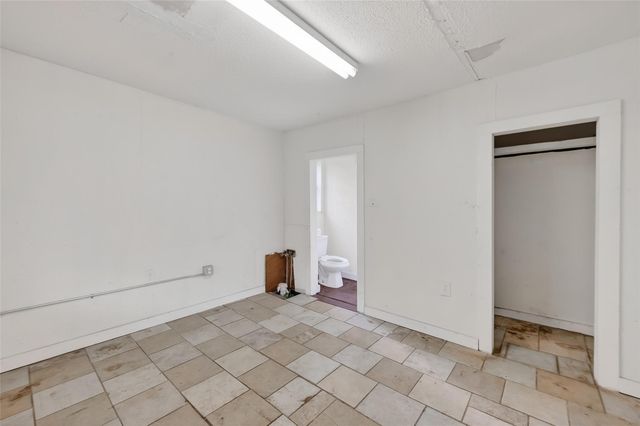 416 S Hardie Street, Alvin, TX 77511