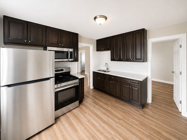 14631 Lincoln Avenue, Dolton, IL 60419