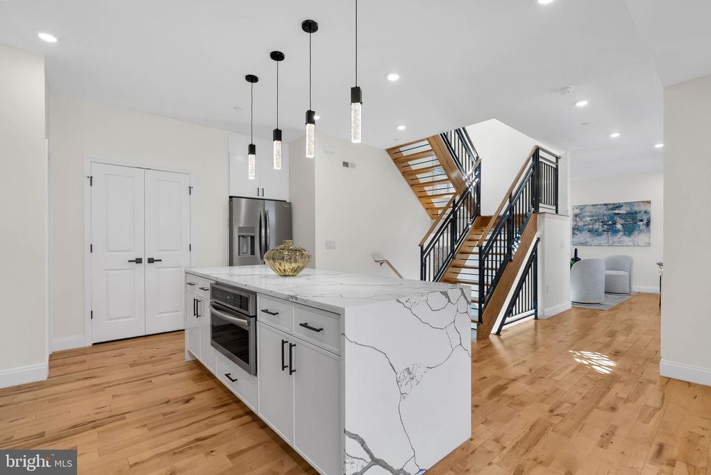 106 POLLARD ST, PHILADELPHIA, PA 19123 — photo 3