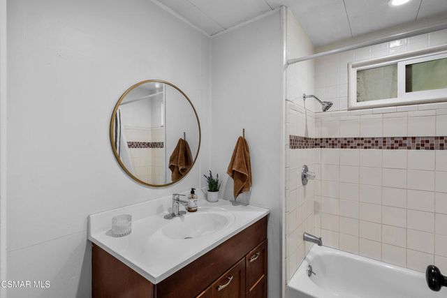 92 Gay Drive, Ventura, CA 93003