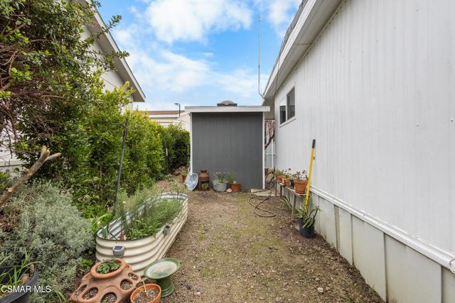 92 Gay Drive, Ventura, CA 93003