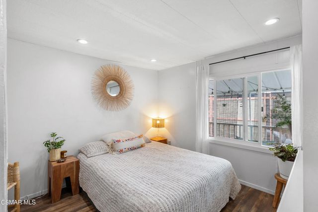 92 Gay Drive, Ventura, CA 93003