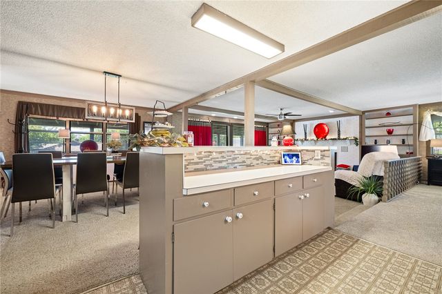 1123 N Liberty Street, Harrison, AR 72601