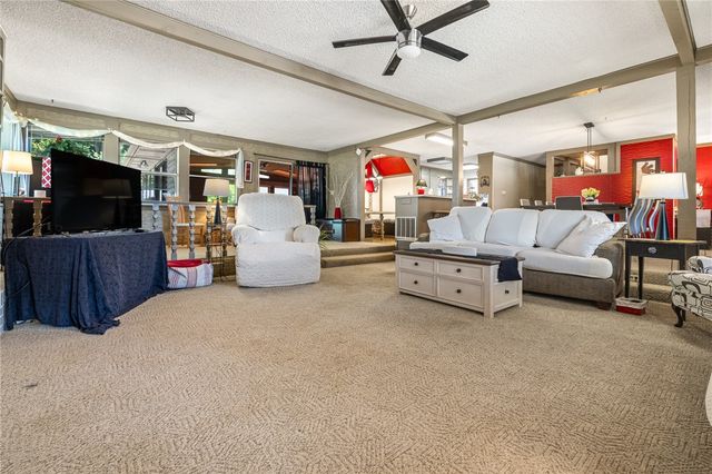1123 N Liberty Street, Harrison, AR 72601