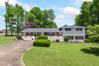1123 N Liberty Street, Harrison, AR 72601