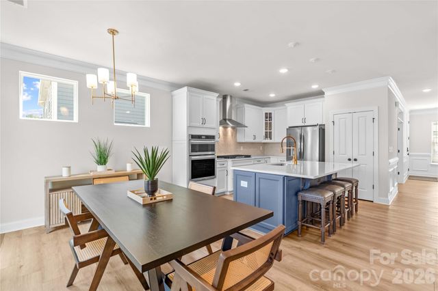 116 Summerhill Drive, Mooresville, NC 28115
