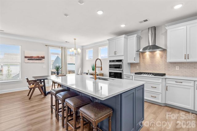 116 Summerhill Drive, Mooresville, NC 28115