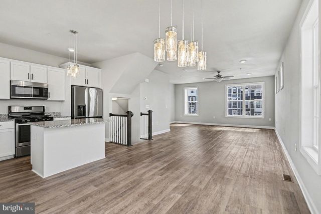 246 HUDSON BLVD, Red Lion, PA 17356
