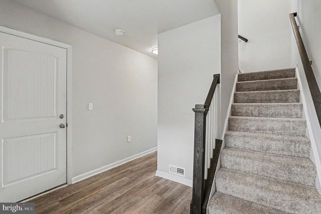 246 HUDSON BLVD, Red Lion, PA 17356