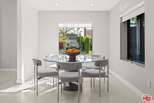 201 S Bedford Drive, Beverly Hills, CA 90212